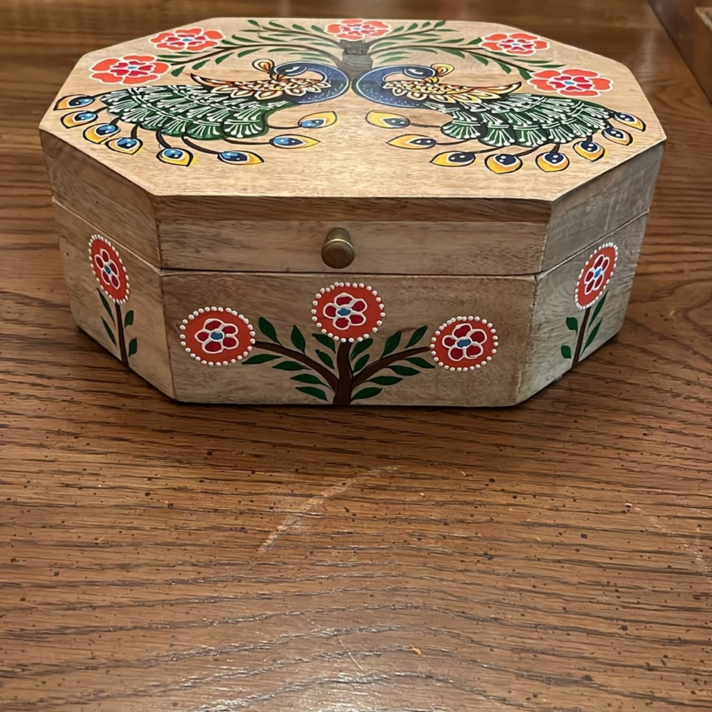 Decorative storage‎ box - Picture 5 of 16